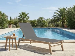 Bain de soleil en aluminium imitation bois  