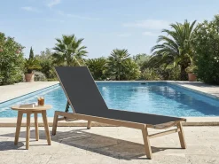 Bain de soleil en aluminium imitation bois  