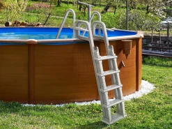 Escalier double piscine