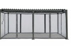 Pergola bioclimatique en aluminium avec rideau et moustiquaire 
