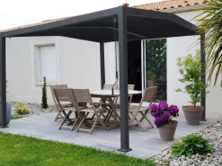 Pergola bioclimatique toit 2 pans 