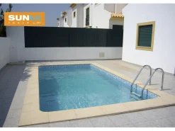 Piscine acier enterrée rectangle fond plat 