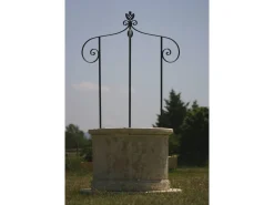 Puits de jardin - diamètre 120 x 210 cm - Hauteur du corps en pierre : 78 cm - Diamètre intérieur 77 cm