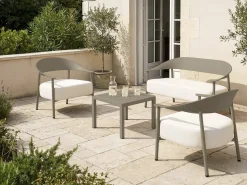 Salon de jardin en métal et plastique 