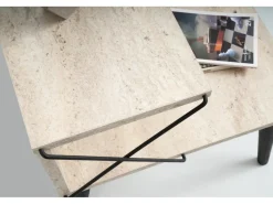 Table de chevet en bois