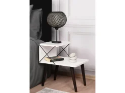 Table de chevet en bois 