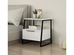 Table de chevet en bois 