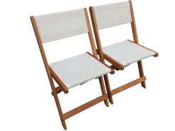 Table et chaises de jardin en bois exotique  