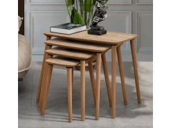 Table gigogne (4 pièces) en bois 