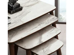 Table gigogne (4 pièces) en bois